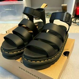 Dr. Martens Sandals Vegan (NEW)